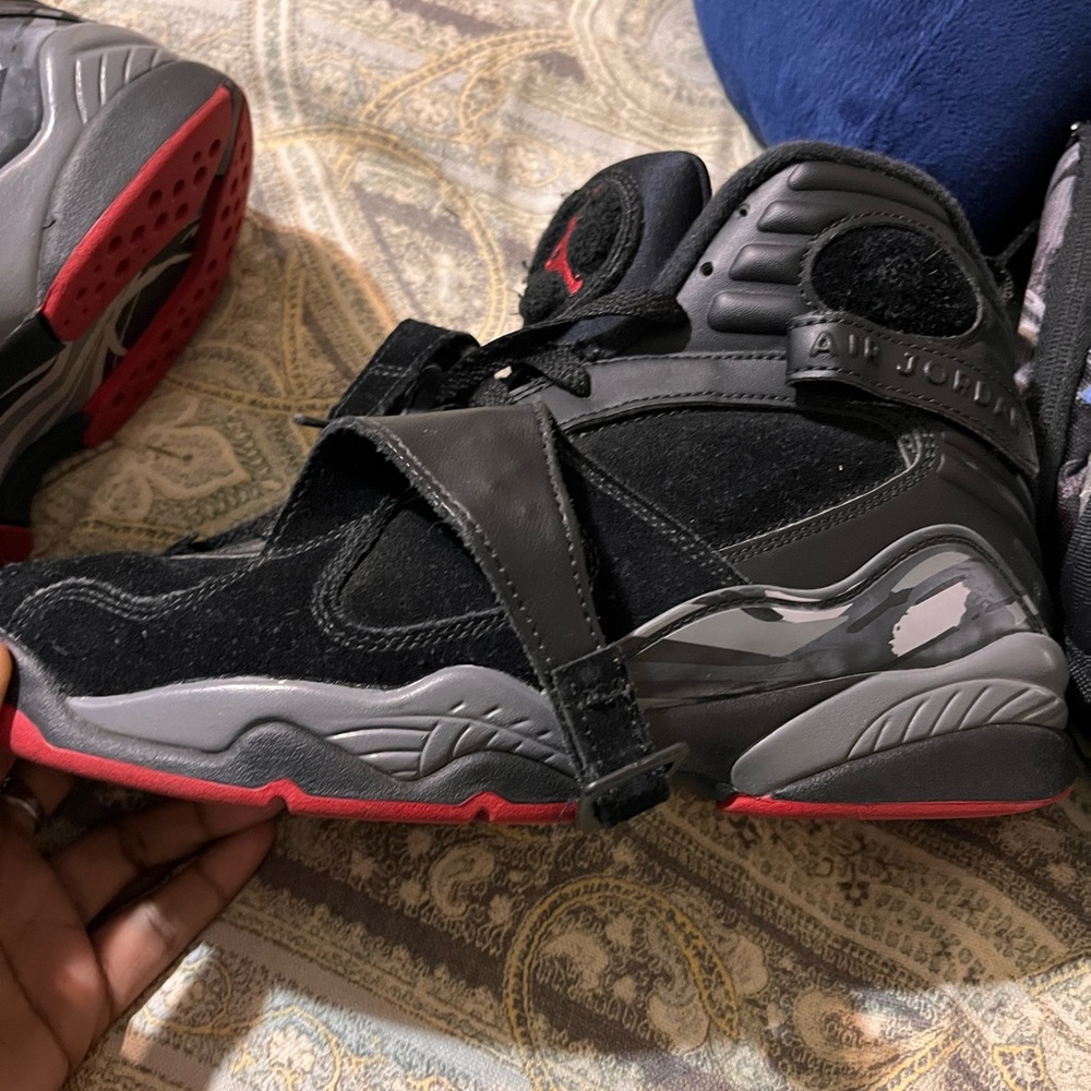 Bred 8s - Picture 3 of 4